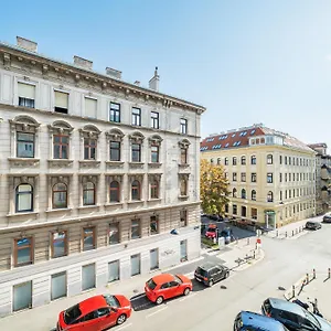 Zeus Design Schoenbrunn Apartament