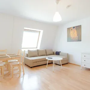 Apartment Living - Rathaus, Vienna