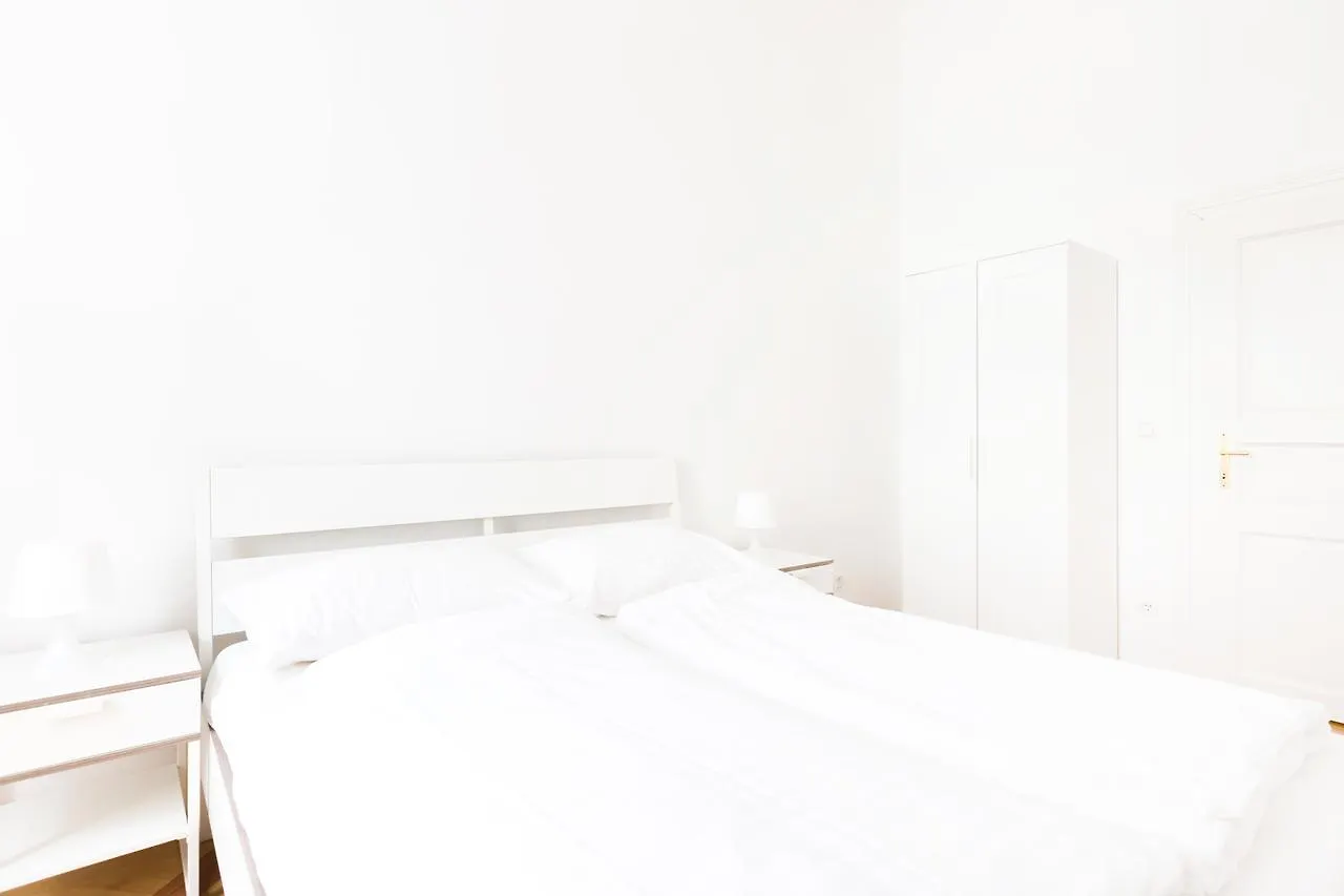 Heymi Apartments Stephansdom Βιέννη 0*,